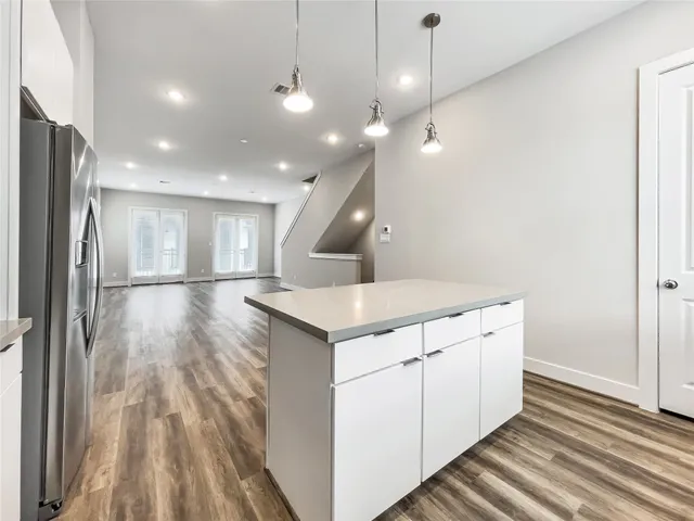 $3,000 | 1276 North Post Oak Road, Unit B, Houston, TX 77055