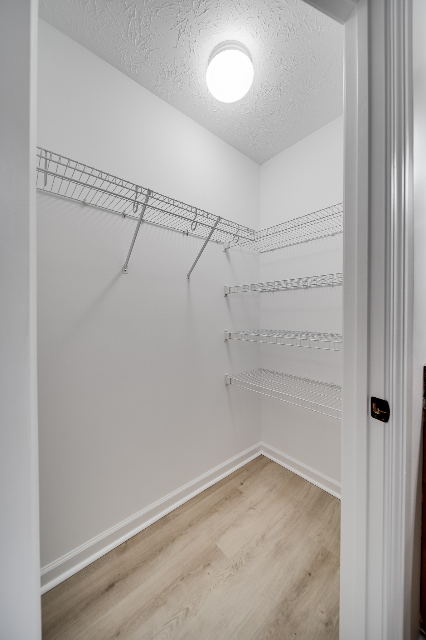 630 Berry Circle Springfield, TN 37172 - Photo 26 of 46 a view of a room with empty racks