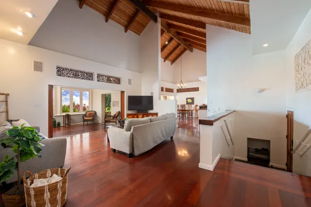 $1,489,000 | 44-2325 Middle Road, Honokaa, HI 96727