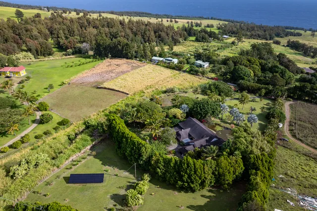 $1,489,000 | 44-2325 Middle Road, Honokaa, HI 96727