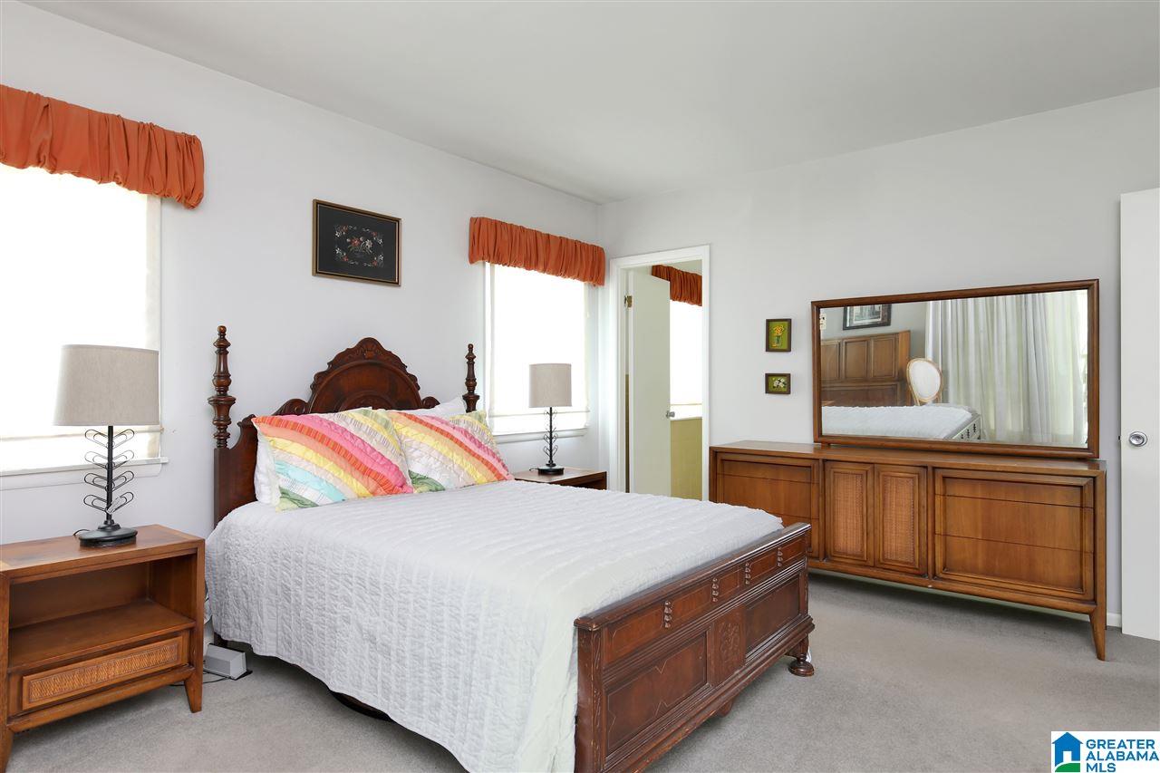 4208 Stone River Road Birmingham, AL 35213 - Photo 19 of 39