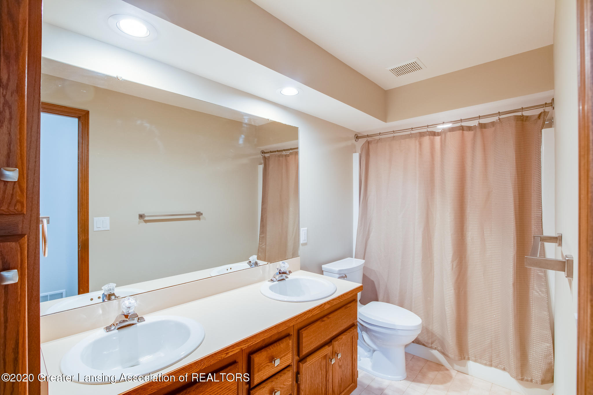 4810 West Clark Road Lansing, MI 48906 - Photo 73 of 82 73