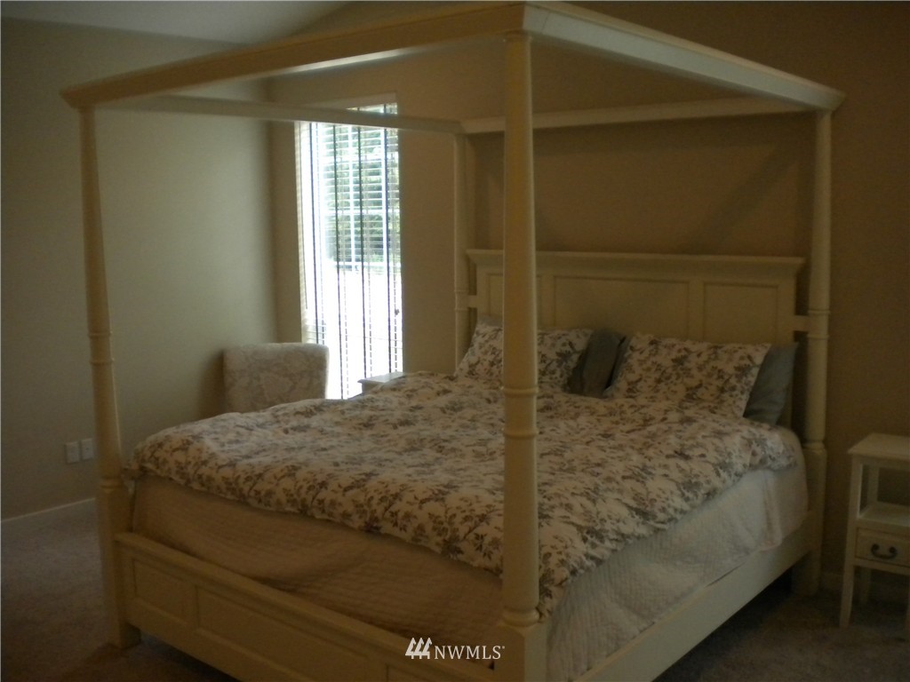 8160 Southeast Overaa Road Port Orchard, WA 98367 - Photo 11 of 24 Gallery Image 11