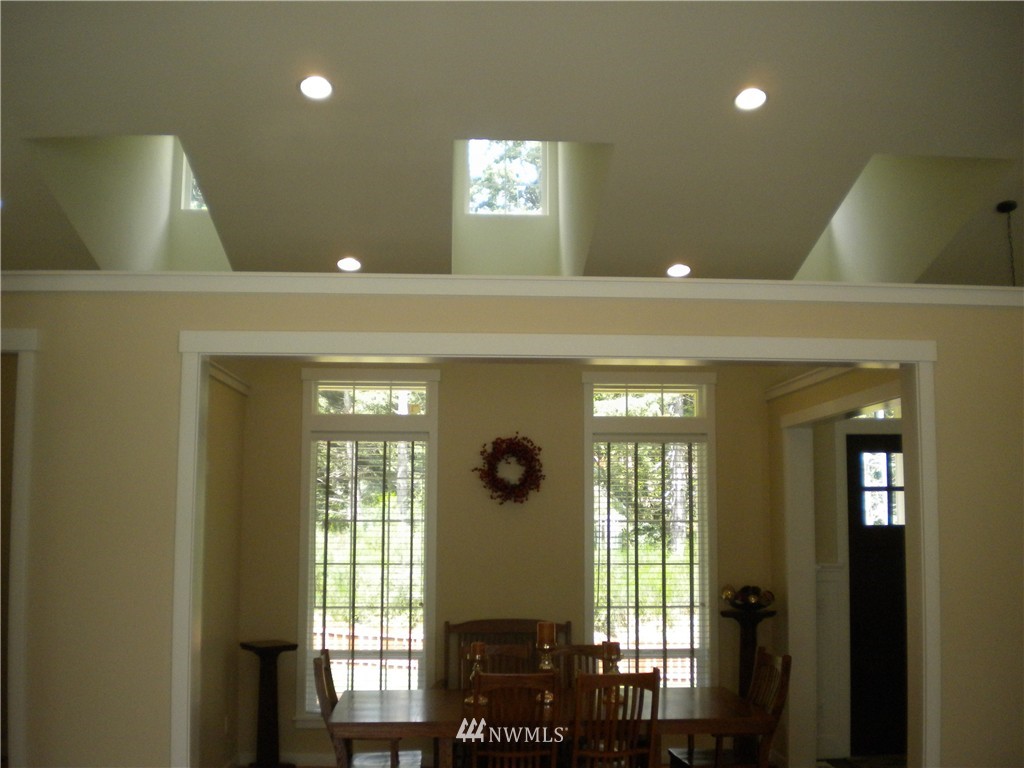 8160 Southeast Overaa Road Port Orchard, WA 98367 - Photo 18 of 24 Gallery Image 18