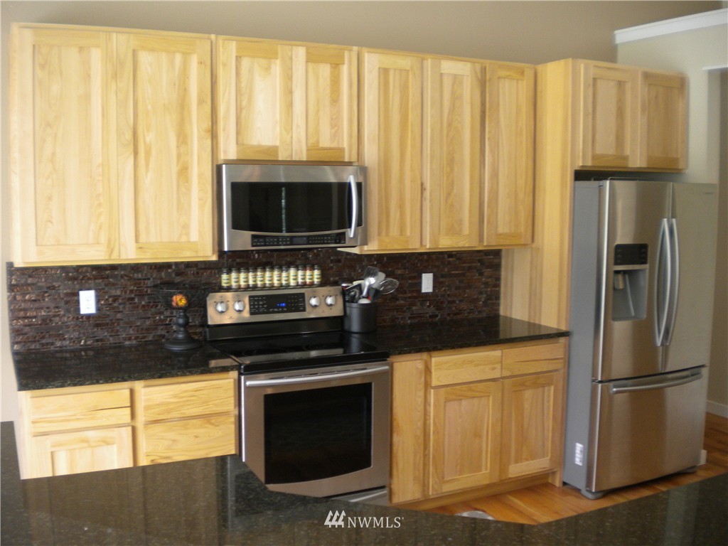 8160 Southeast Overaa Road Port Orchard, WA 98367 - Photo 7 of 24 Gallery Image 7