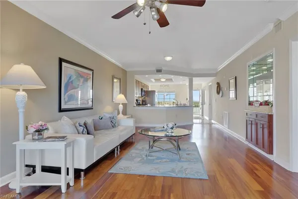 $559,000 | 13105 Vanderbilt Drive, Unit 607, Naples, FL 34110