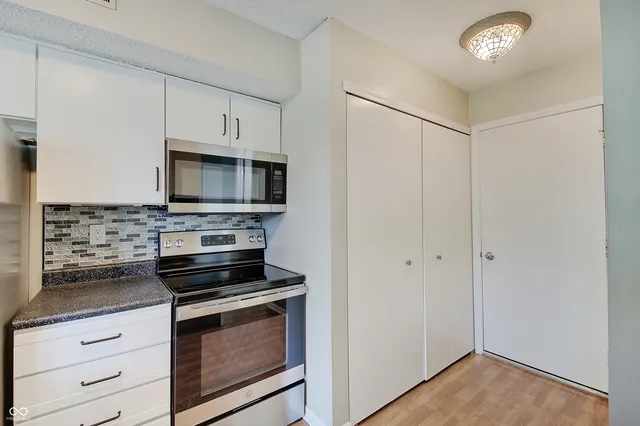 $195,000 | 6454 Watham Court, Indianapolis, IN 46250