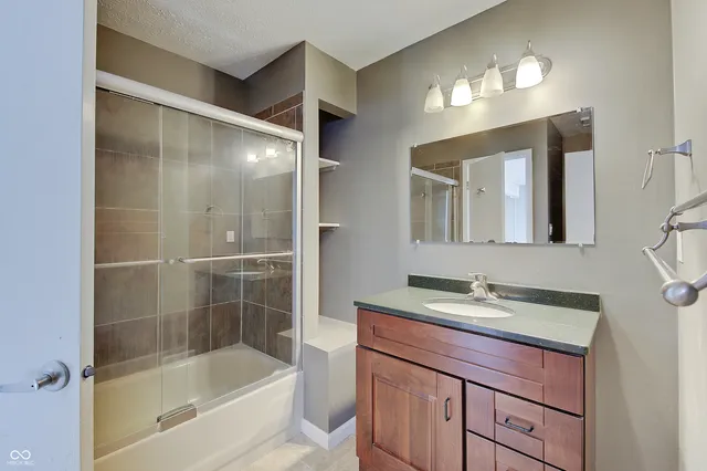 $195,000 | 6454 Watham Court, Indianapolis, IN 46250