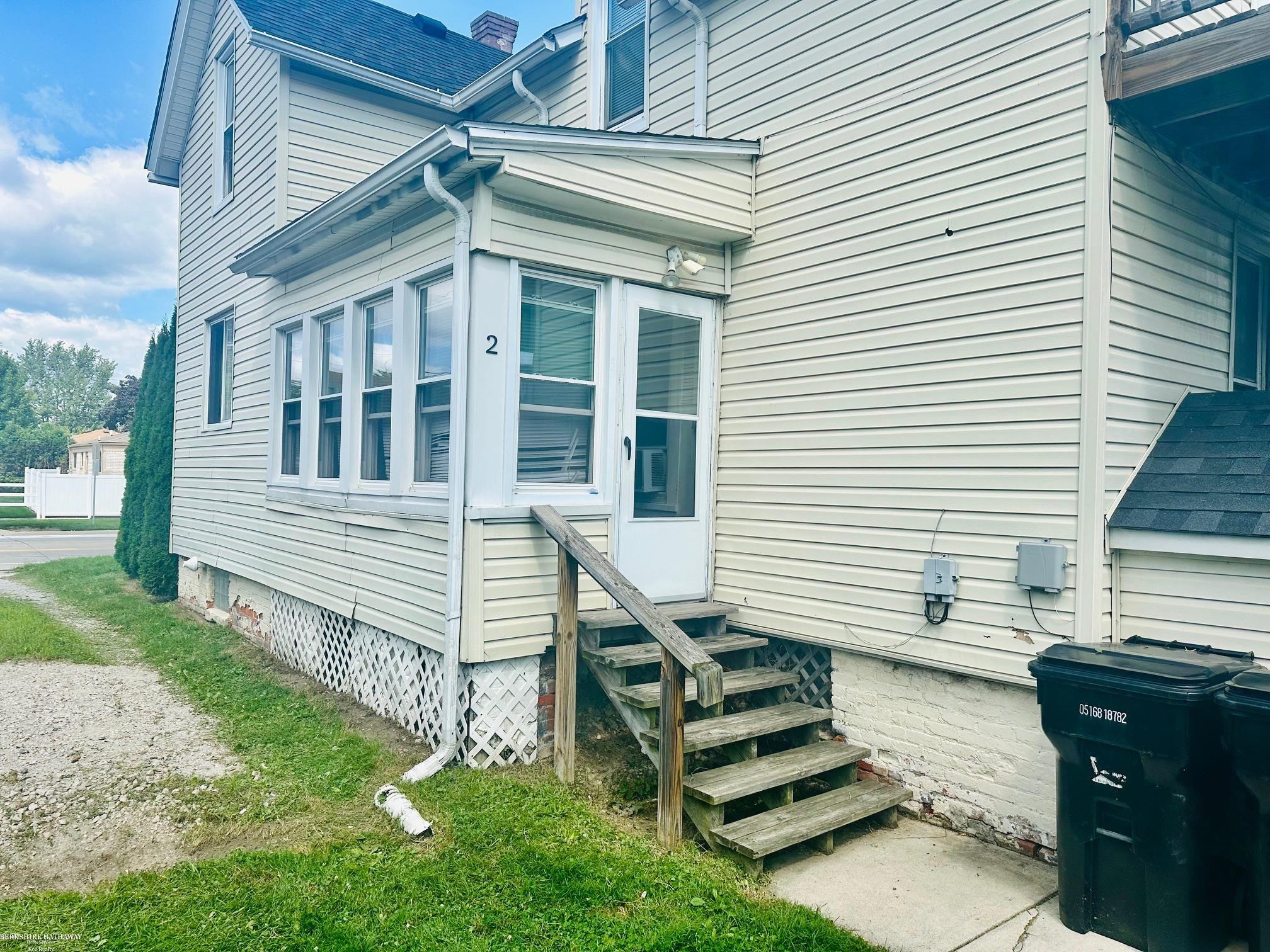 19336 Martin Road Roseville, MI 48066 - Photo 7 of 18 50152899-5fb55673-0a2b-4f12-8736-958b726fcf71.JPG