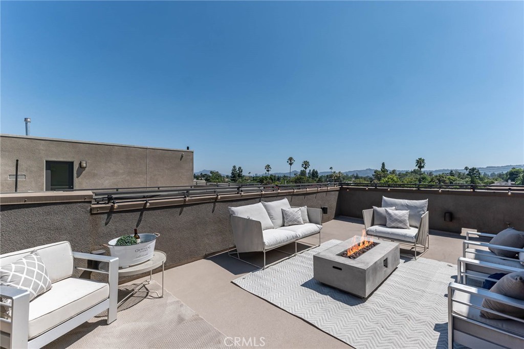 13161 Victory Boulevard Valley Glen, CA 91401 - Photo 29 of 33