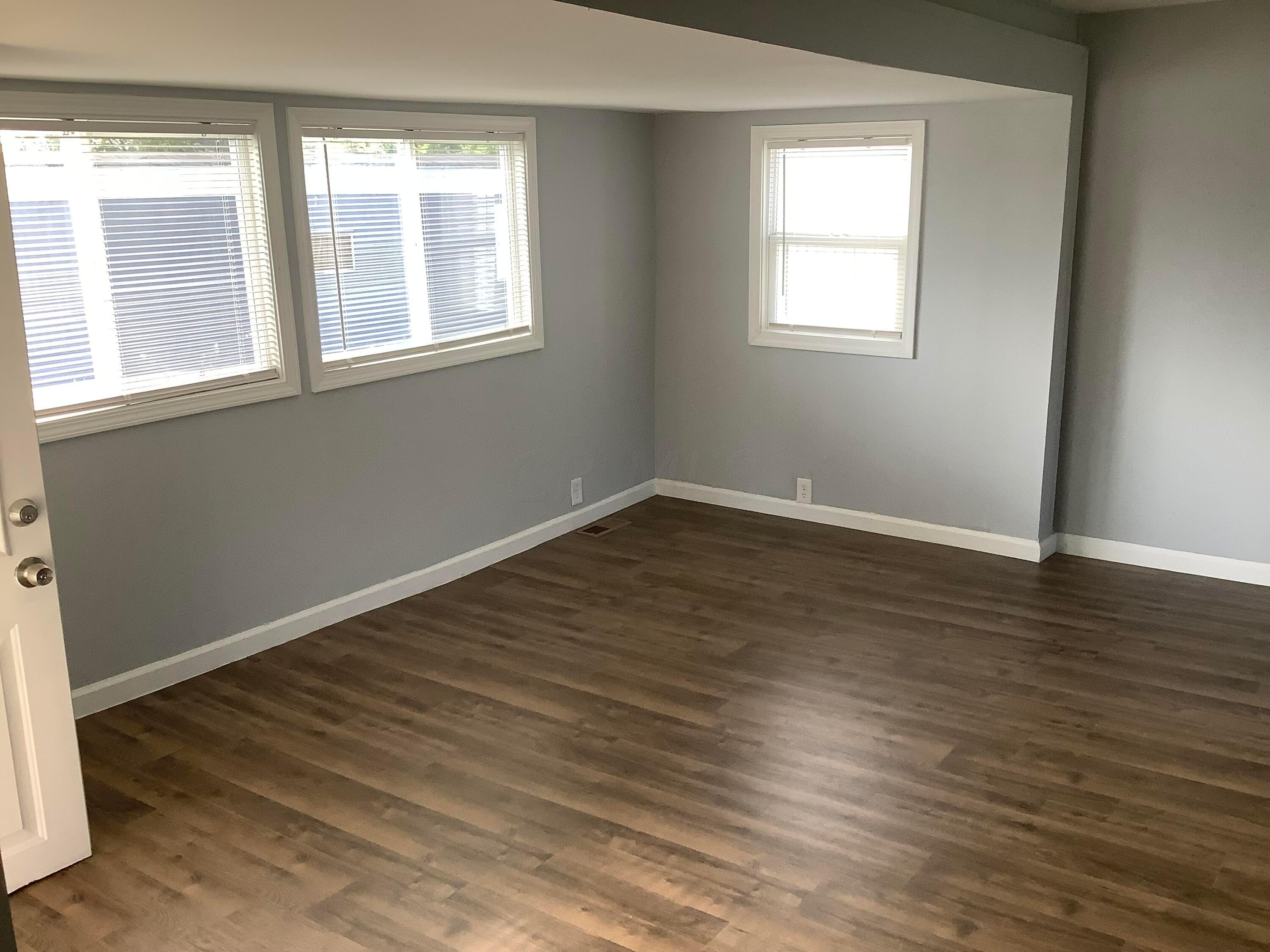 8565 Smith-Calhoun Road, Unit 157 Plain City, OH 43064 - Photo 11 of 17 IMG_3929