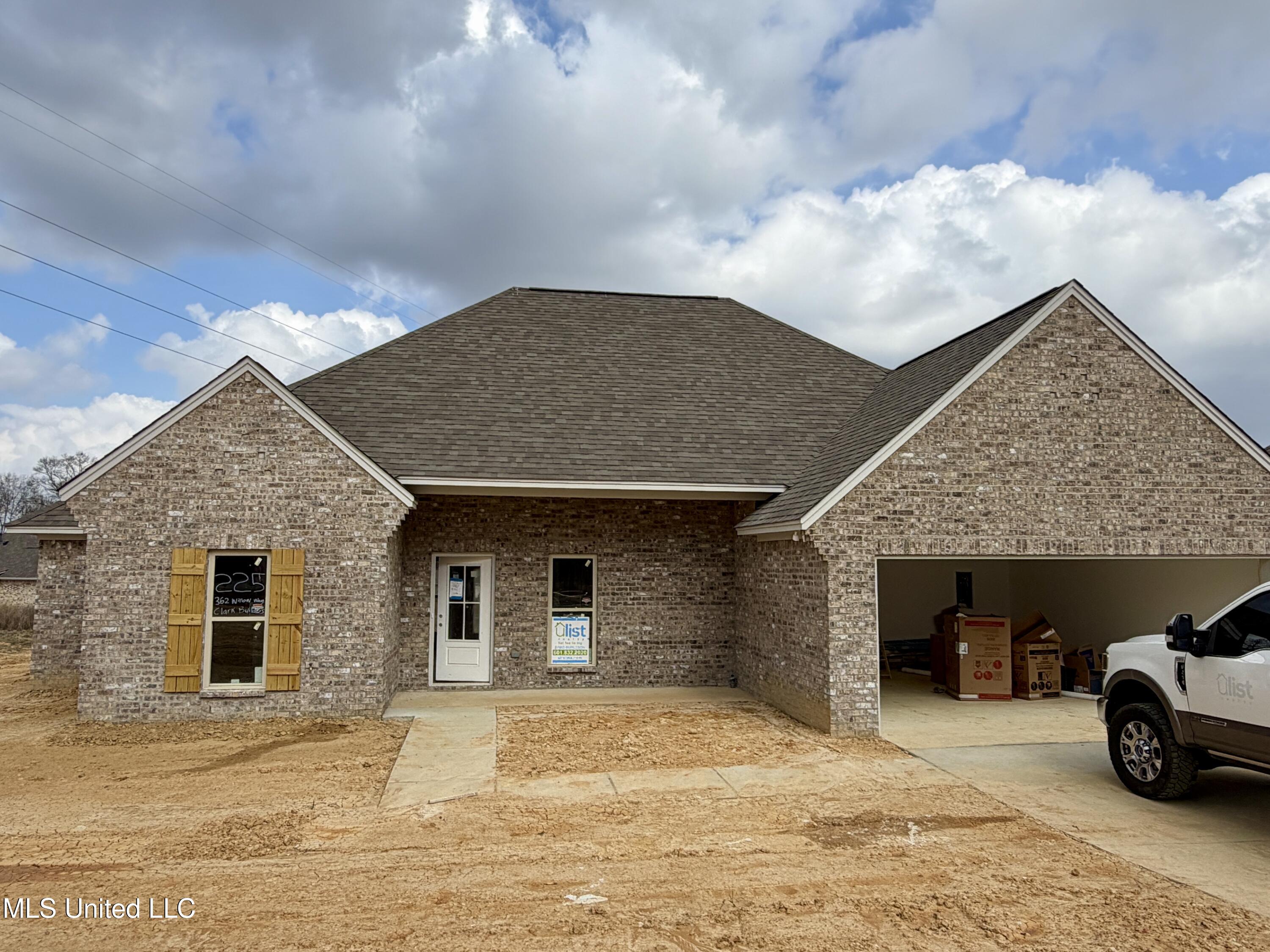 362 Willow Way Canton, MS 39046 - Photo 1 of 3 IMG_2734