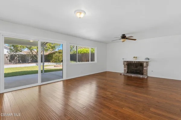$4,650 | 1239 Honeysuckle Court, Thousand Oaks, CA 91360