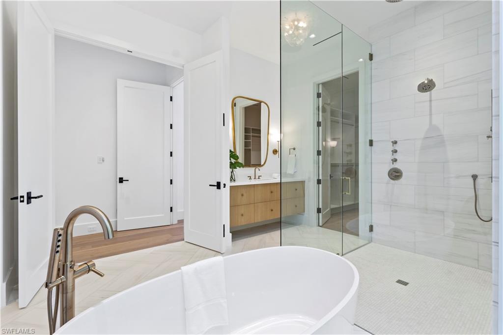 745 Pectin Road Naples, FL 34102 - Photo 16 of 36