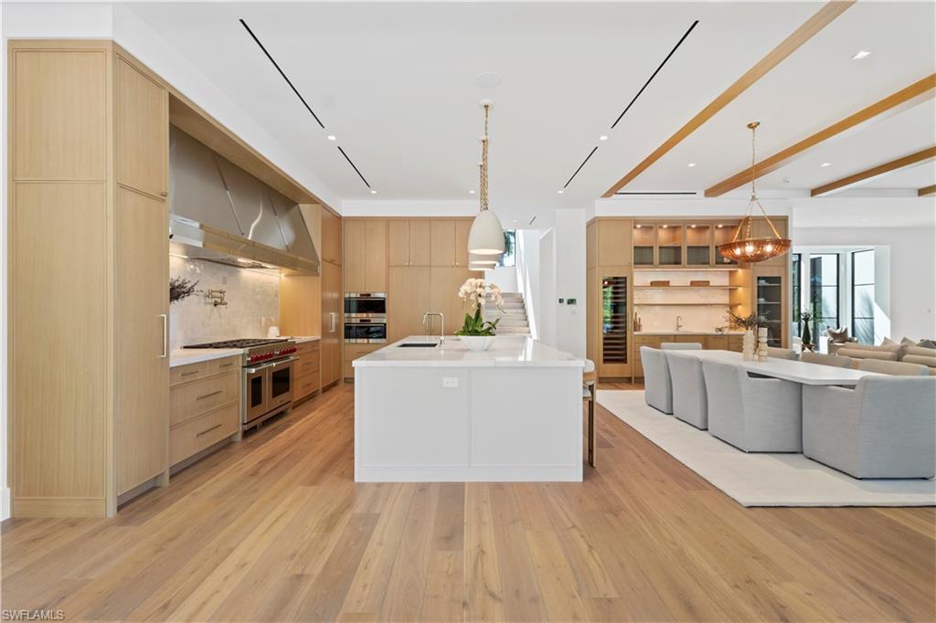 745 Pectin Road Naples, FL 34102 - Photo 9 of 36