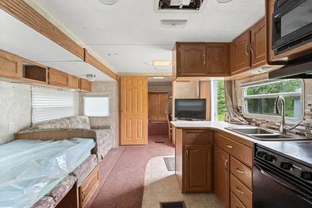 $149,000 | 1817 Hopkins Hill Road, Hardwick, VT 05843