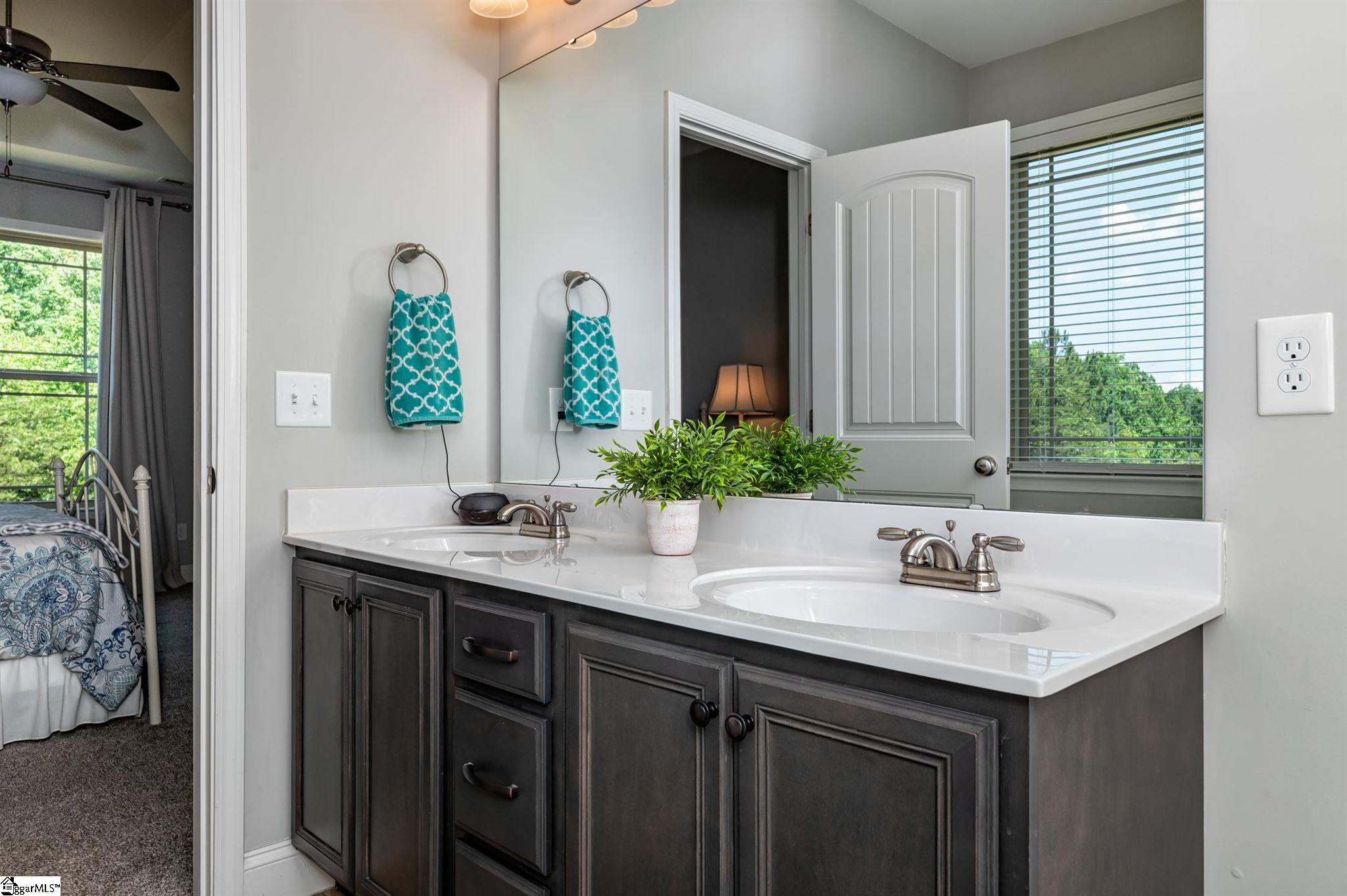 54 Rising Meadow Lane Taylors, SC 29687 - Photo 14 of 34 Gallery Image 14
