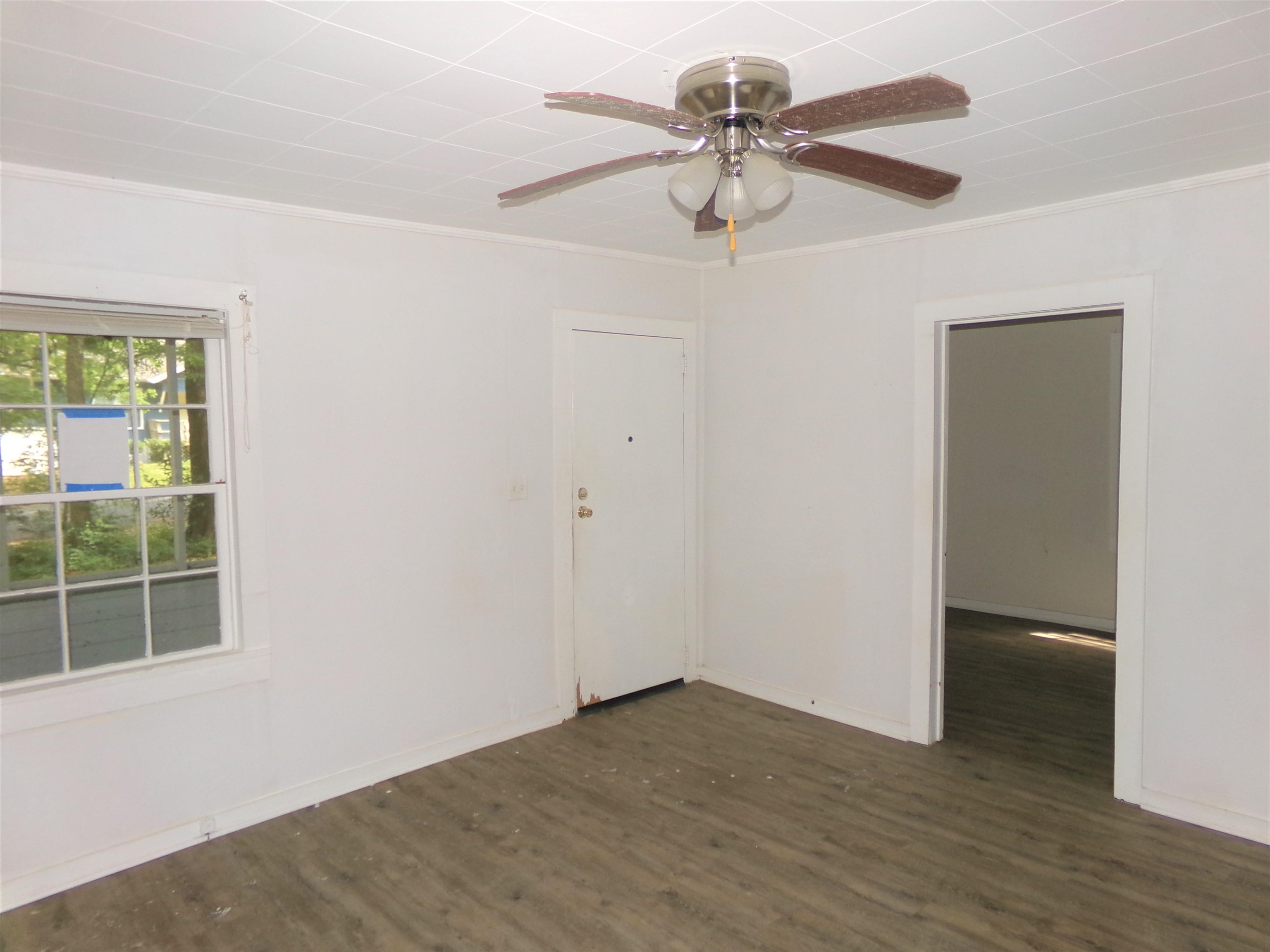 3208 Livingston Road Tallahassee, FL 32303 - Photo 13 of 32 Gallery Image 13