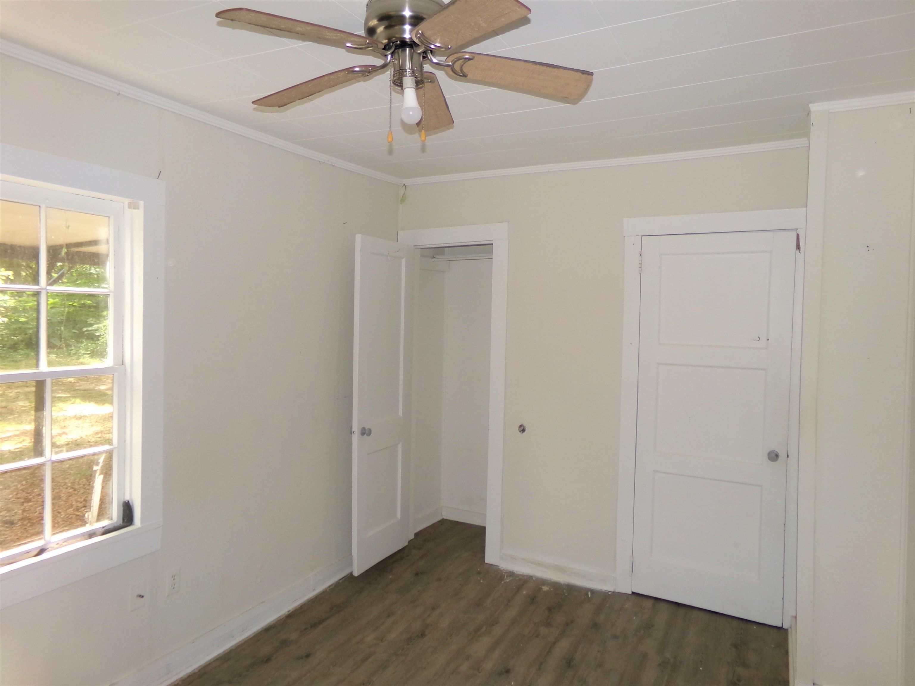 3208 Livingston Road Tallahassee, FL 32303 - Photo 15 of 32 Gallery Image 15