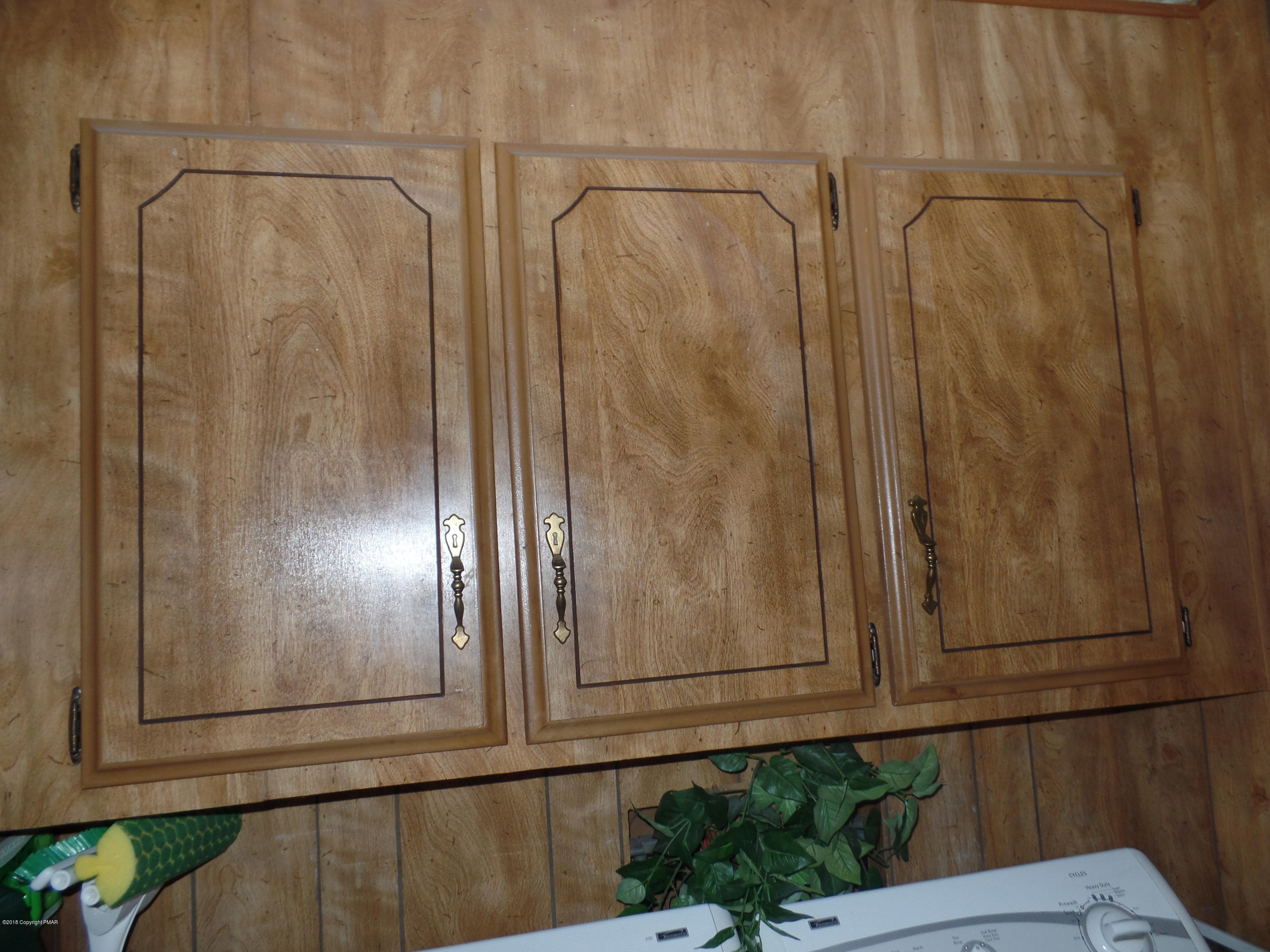 168 Fawn Valley Road Stroudsburg, PA 18360 - Photo 7 of 12 a view of a mirror