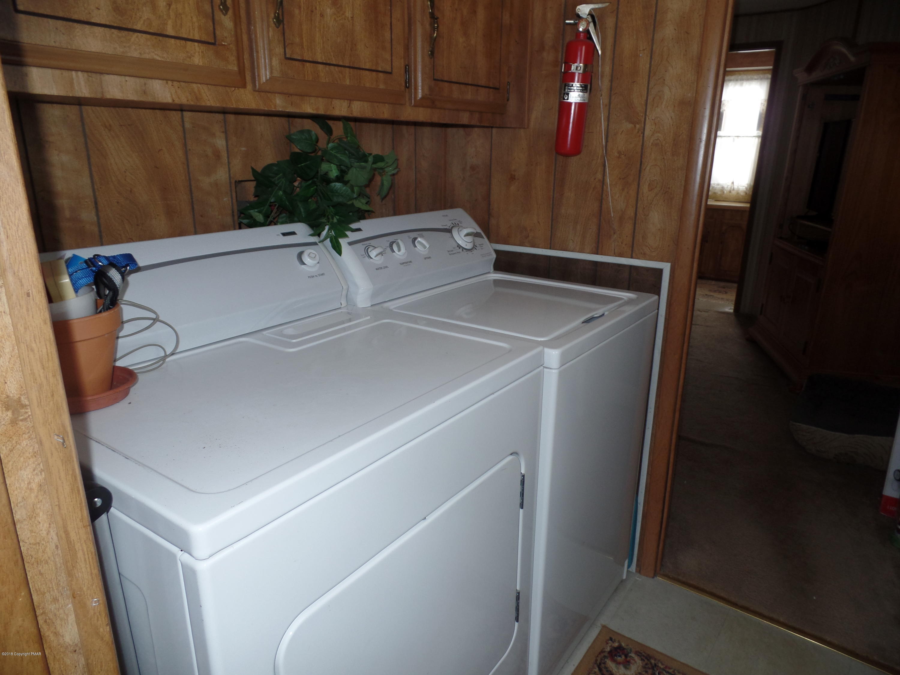168 Fawn Valley Road Stroudsburg, PA 18360 - Photo 8 of 12 a utility room with dryer and washer