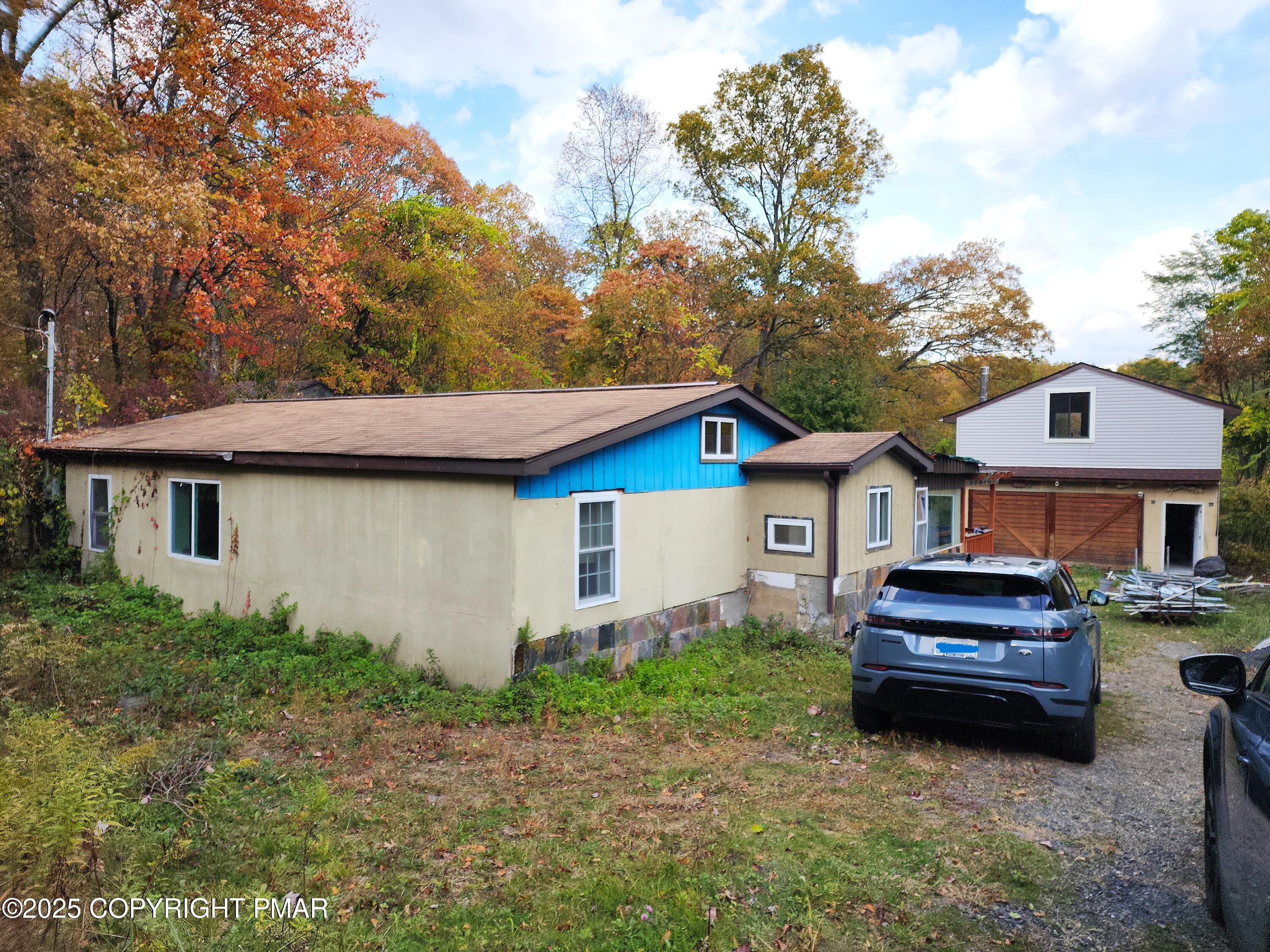 280 Coolbaugh Road East Stroudsburg, PA 18302 - Photo 1 of 40 20251019_141151