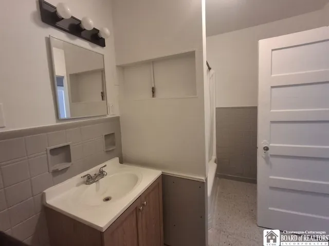 $600 | 11 Prather Avenue, Jamestown, NY 14701