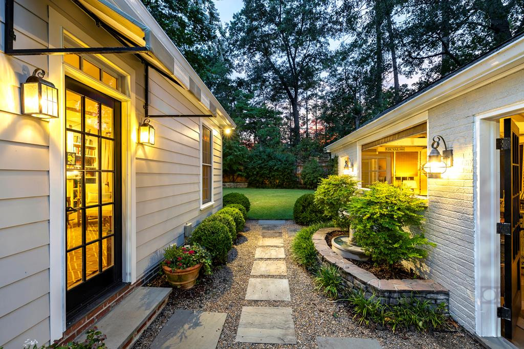 1529 Berkeley Road Columbia, SC 29205 - Photo 65 of 72