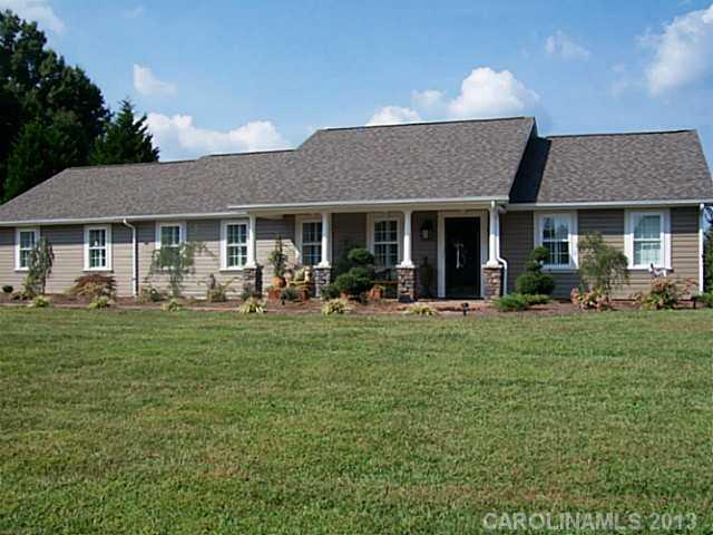 1721 Requa Road Cherryville, NC 28021 - Photo 1 of 16