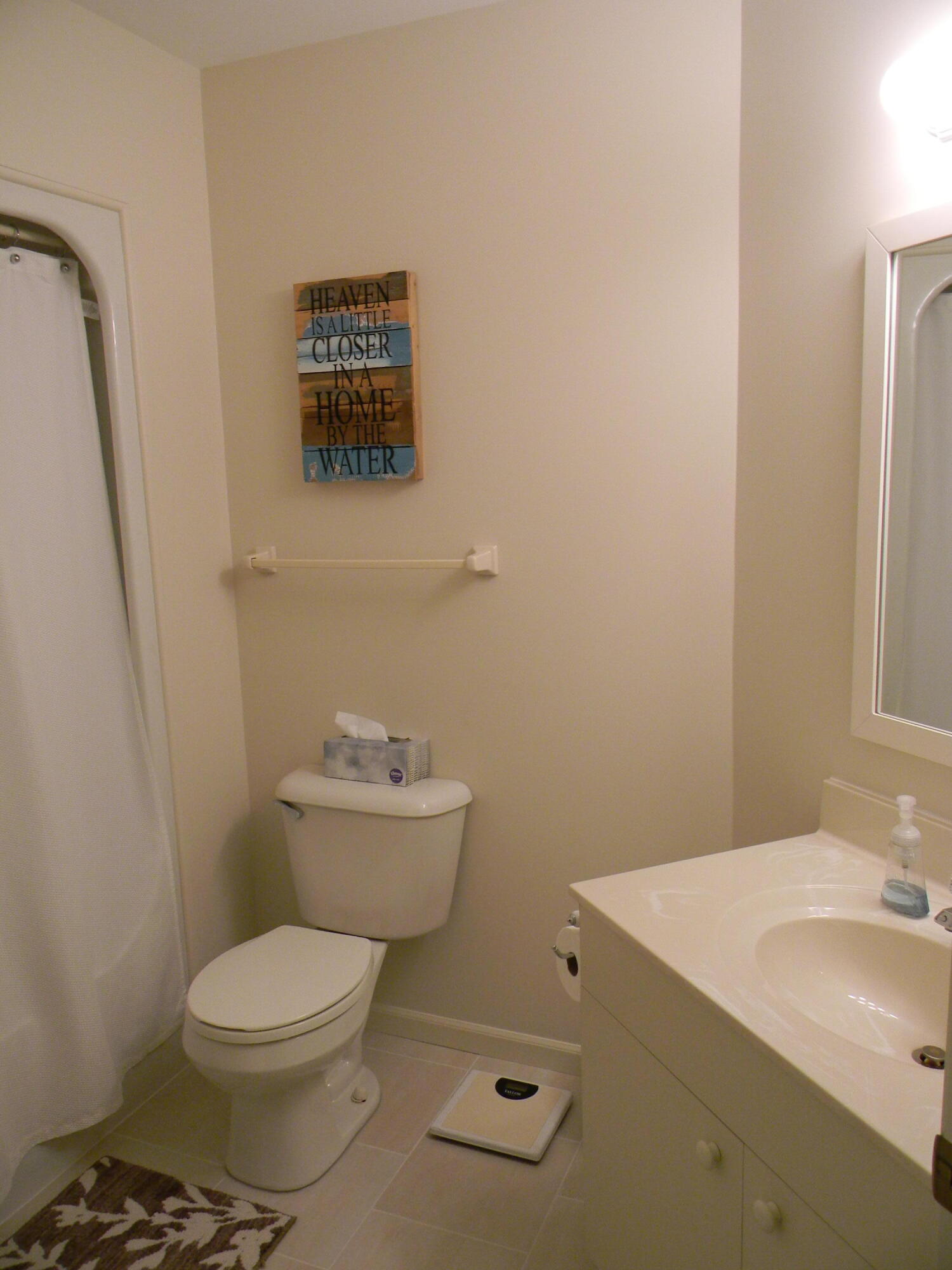 2040 West Jagger Road Scottville, MI 49454 - Photo 35 of 48 Guest bath