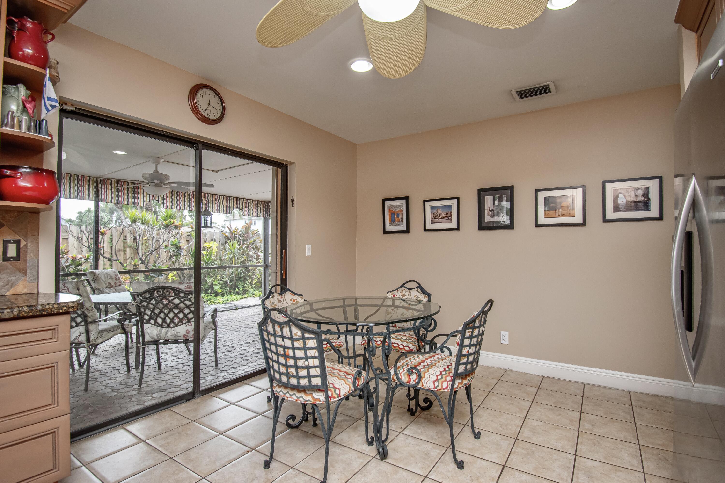 7566 Martinique Boulevard Boca Raton, FL 33433 - Photo 15 of 31 A15D999E-DDAD-4654-AE3E-4504DDBA0919