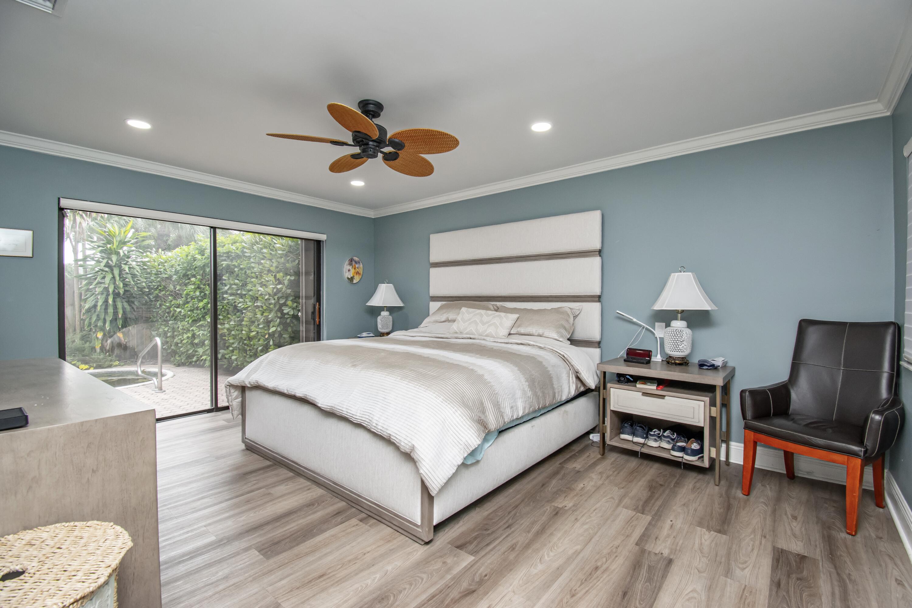 7566 Martinique Boulevard Boca Raton, FL 33433 - Photo 16 of 31 5531A40B-F377-4BA9-92B8-83CFF4E26FA8