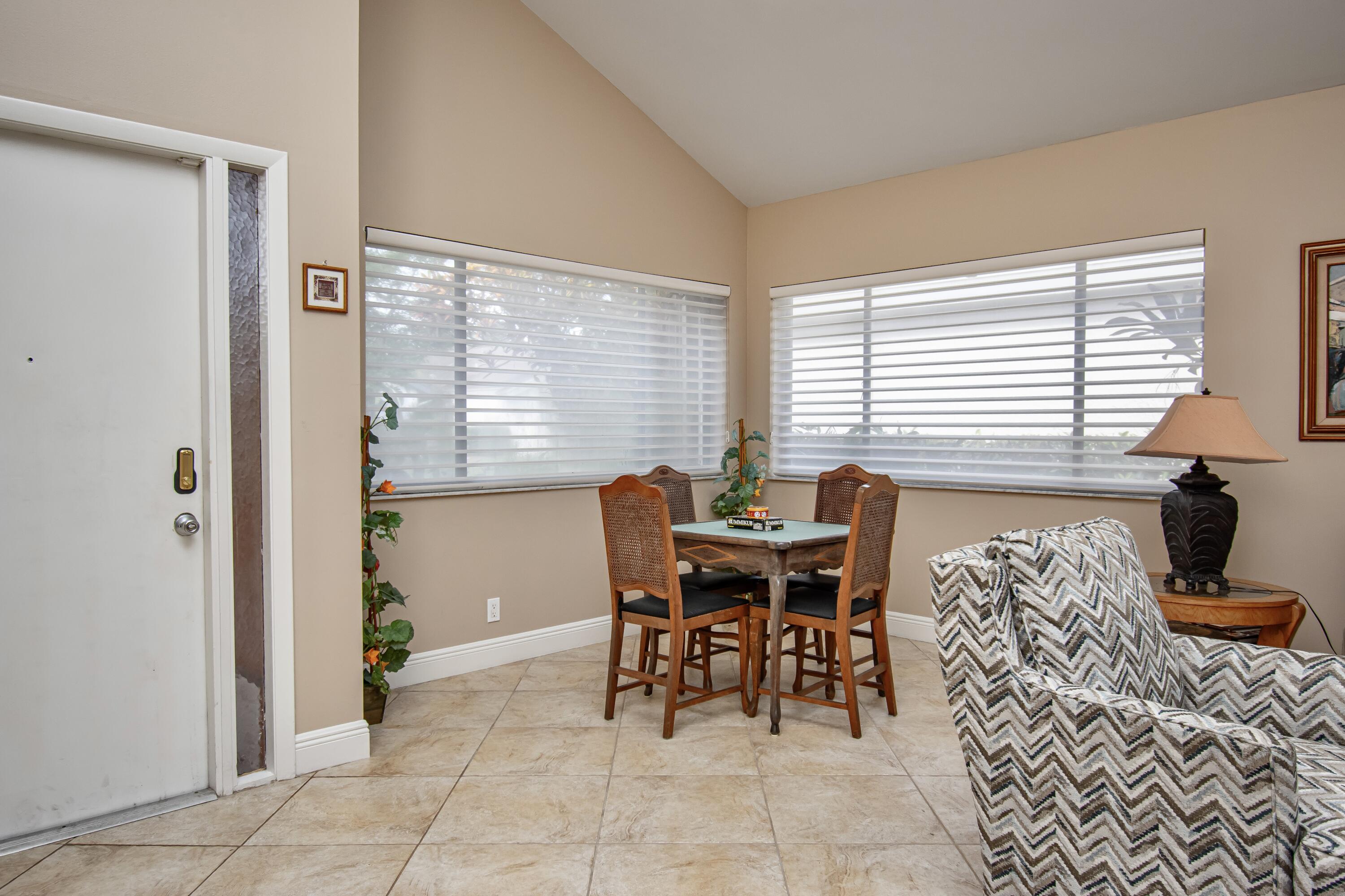 7566 Martinique Boulevard Boca Raton, FL 33433 - Photo 7 of 31 9F3A41AC-065D-489D-B4B6-77D85C1F5E4B