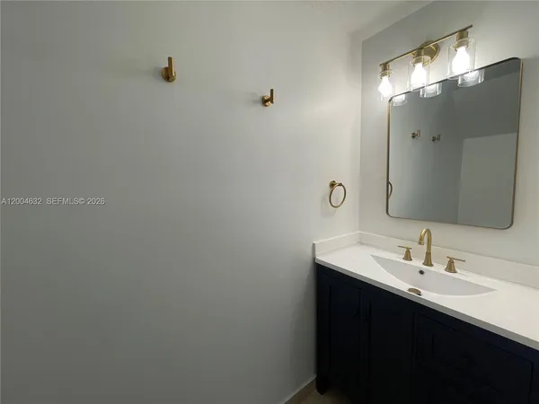 $3,200 | 8423 Northwest 138th Terrace, Unit 2804, Miami Lakes, FL 33016