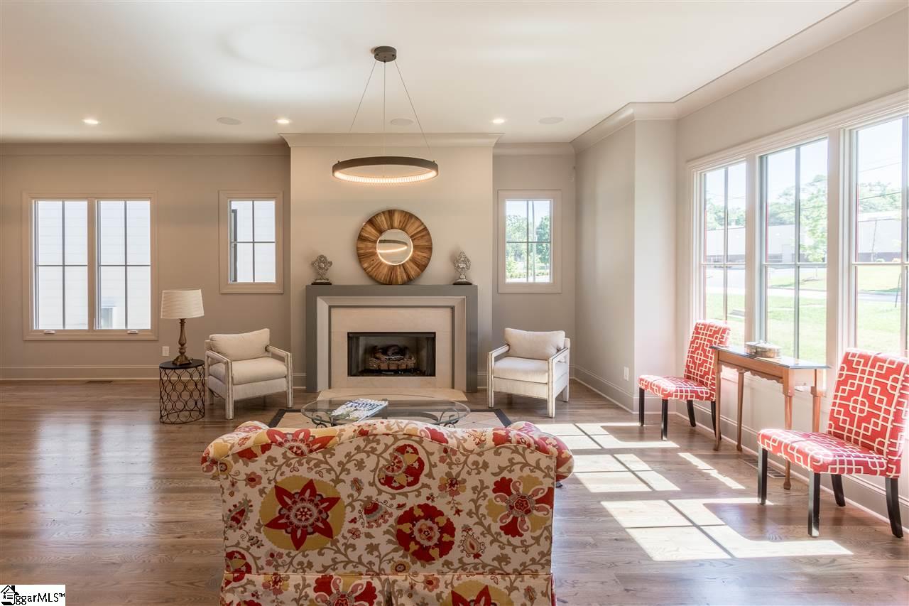 18 Old Augusta Road Greenville, SC 29605 - Photo 7 of 36 Gallery Image 7