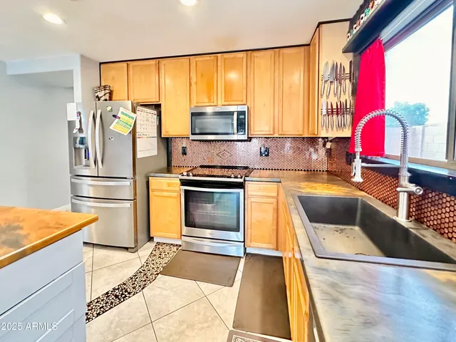 $398,000 | 15618 West Port Au Prince Lane, Surprise, AZ 85379