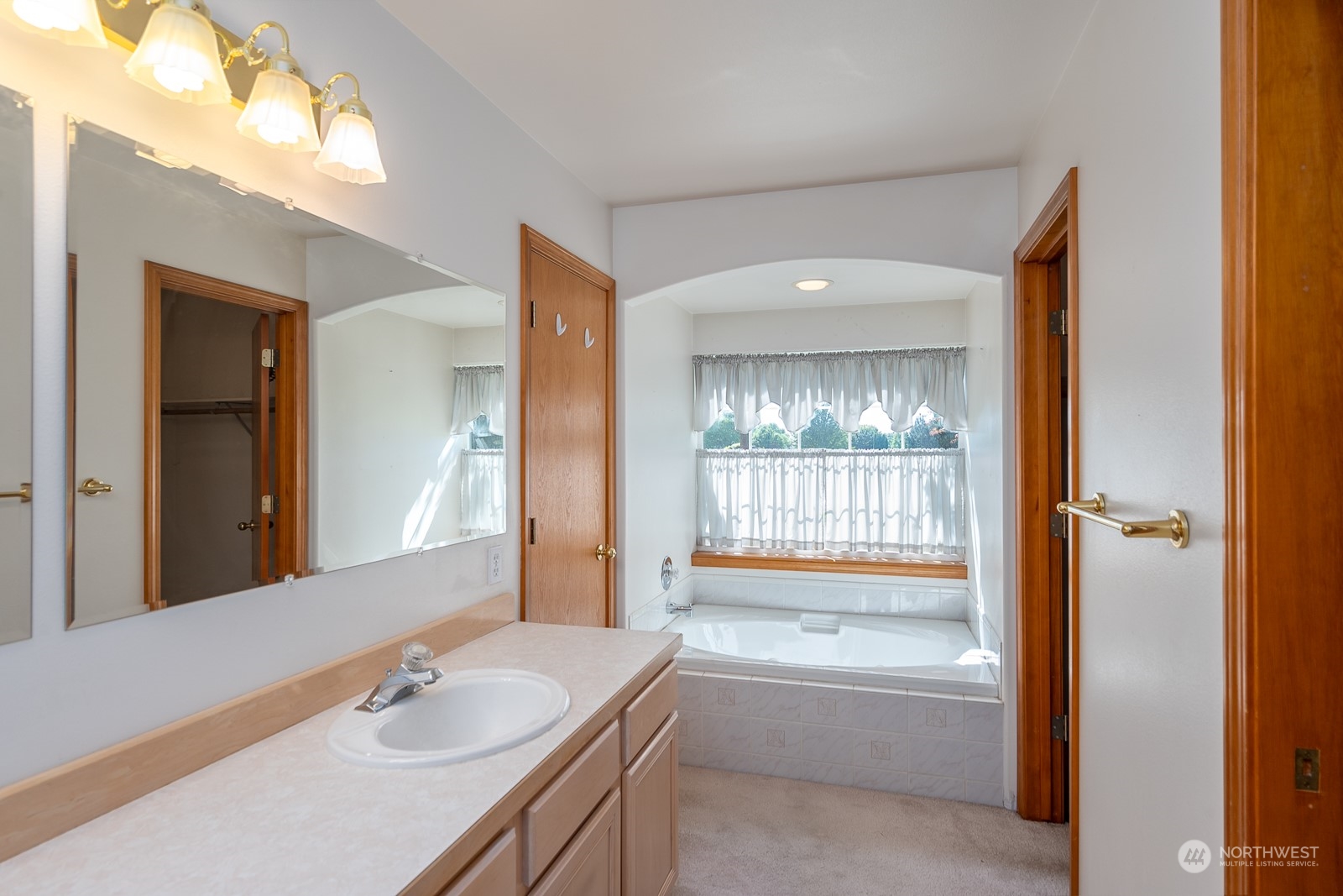 4612 Joey Road Northeast Moses Lake, WA 98837 - Photo 14 of 26 Gallery Image 14