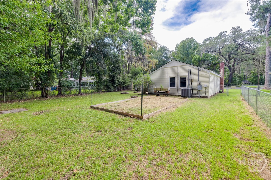 4 Hopecrest Avenue Savannah, GA 31406 - Photo 33 of 34