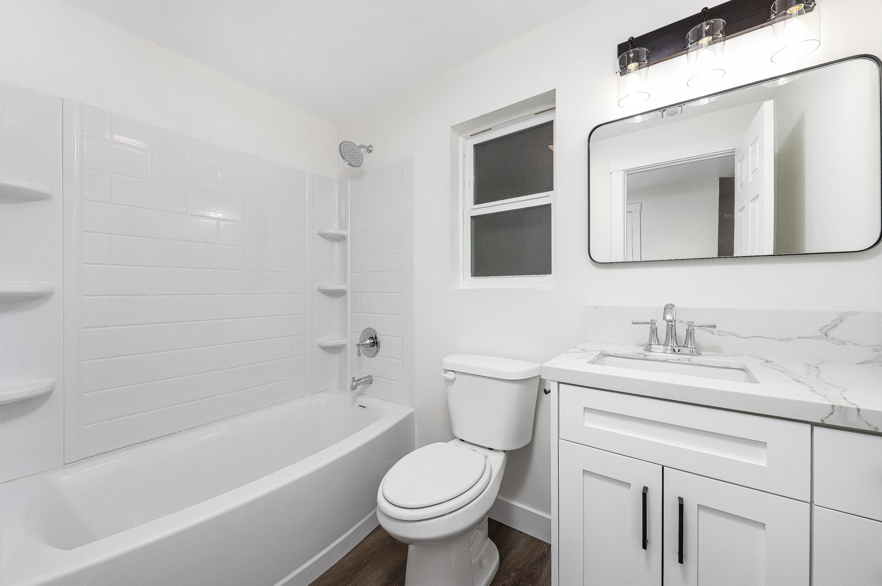 6532 Backus Road Mojave, CA 93501 - Photo 16 of 60 Primary bathroom-Main