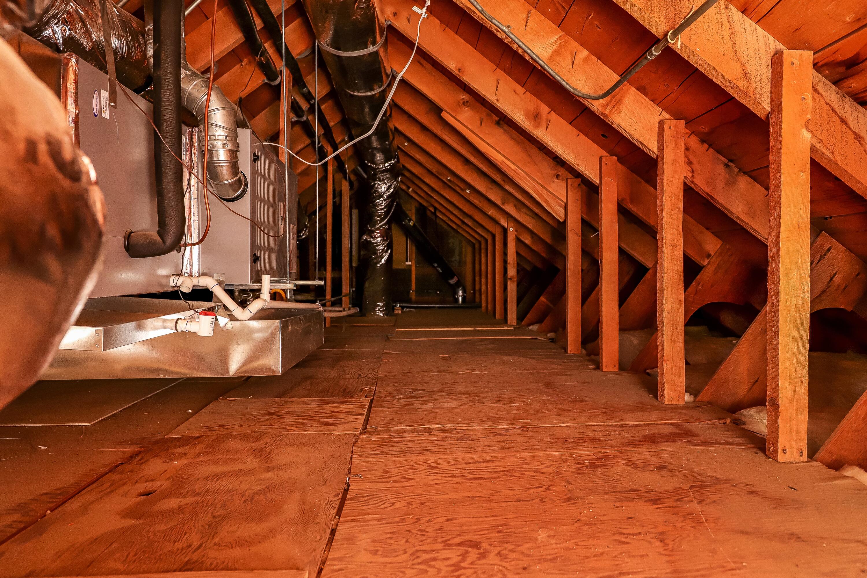 6532 Backus Road Mojave, CA 93501 - Photo 19 of 60 Attic