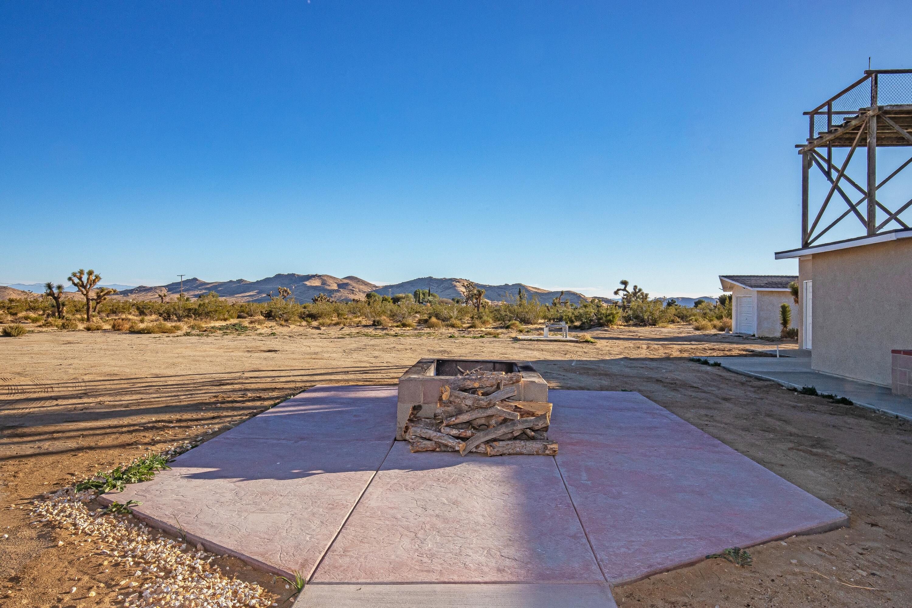 6532 Backus Road Mojave, CA 93501 - Photo 40 of 60 Firepit- Property