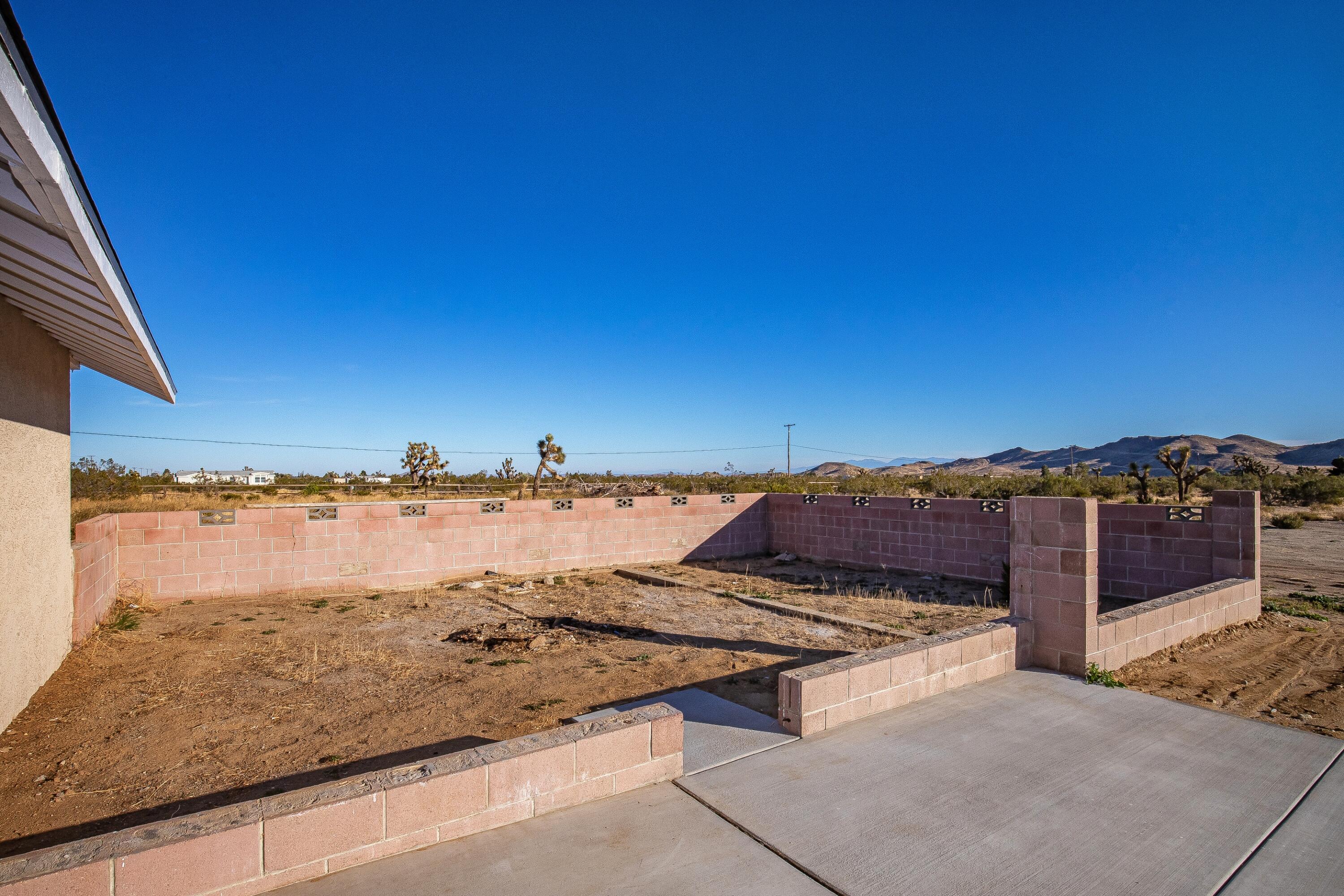 6532 Backus Road Mojave, CA 93501 - Photo 44 of 60 Backyard- another