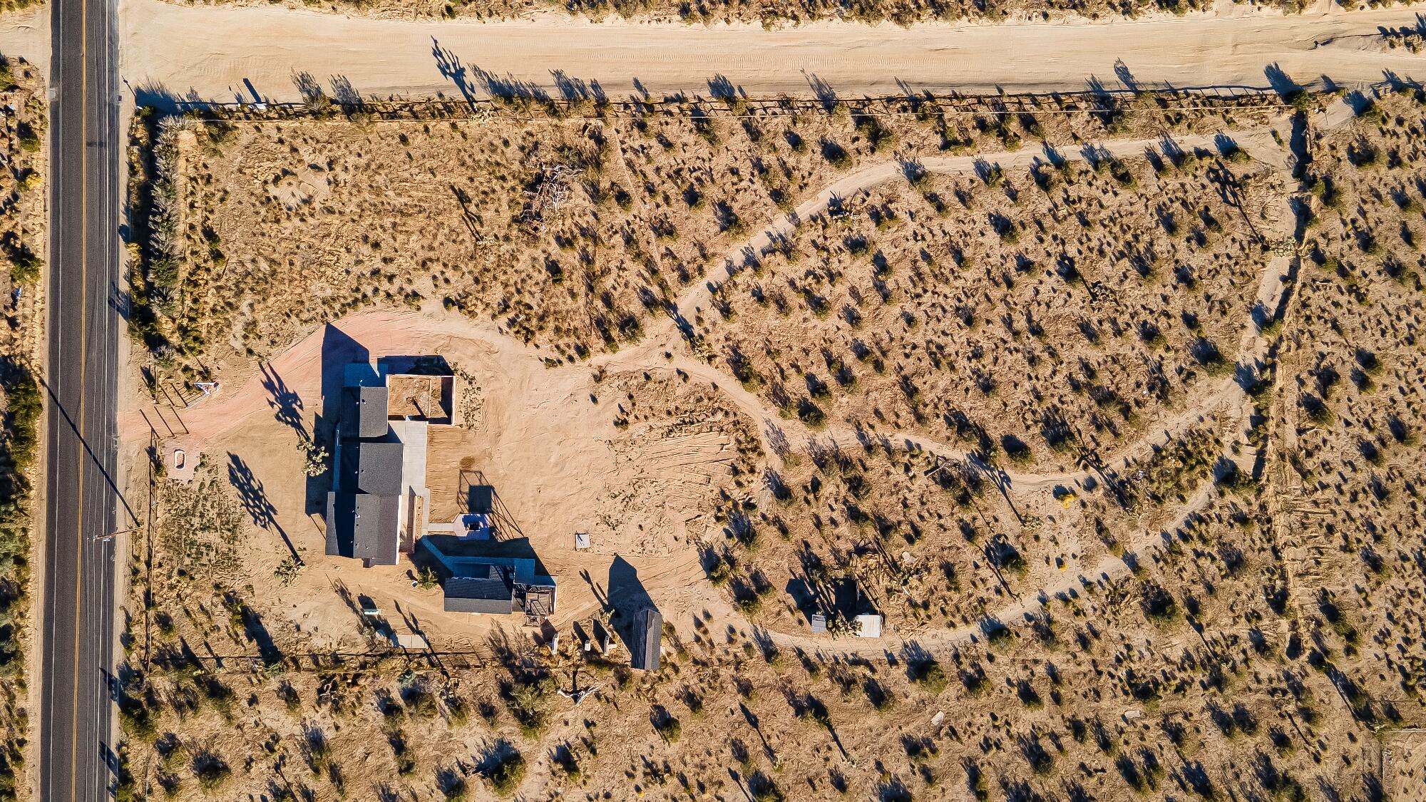 6532 Backus Road Mojave, CA 93501 - Photo 47 of 60 Drone