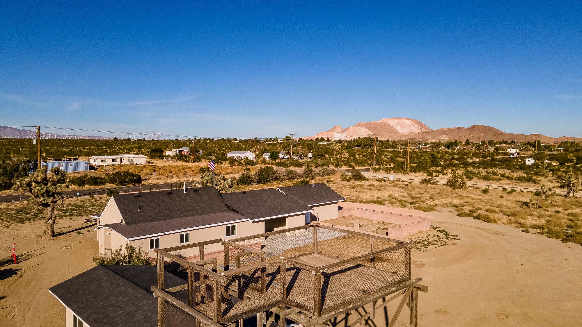6532 Backus Road Mojave, CA 93501 - Photo 57 of 60 Drone of home