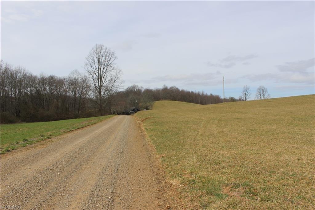 805 Quarry Road Fancy Gap, VA 24328 - Photo 11 of 11 Gallery Image 11