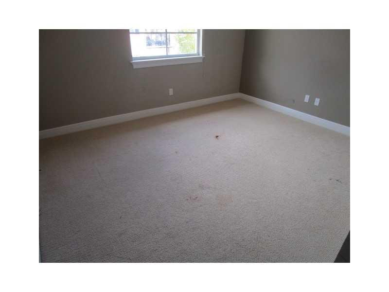 126 Via Palma Lane Boca Raton, FL 33487 - Photo 6 of 13 Bedroom