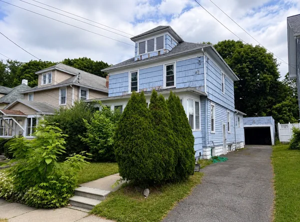 $189,900 | 223 Hudson Street, Johnson City, NY 13790