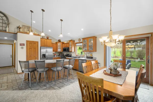 $749,900 | 7475 Country View Lane, West Bend, WI 53090