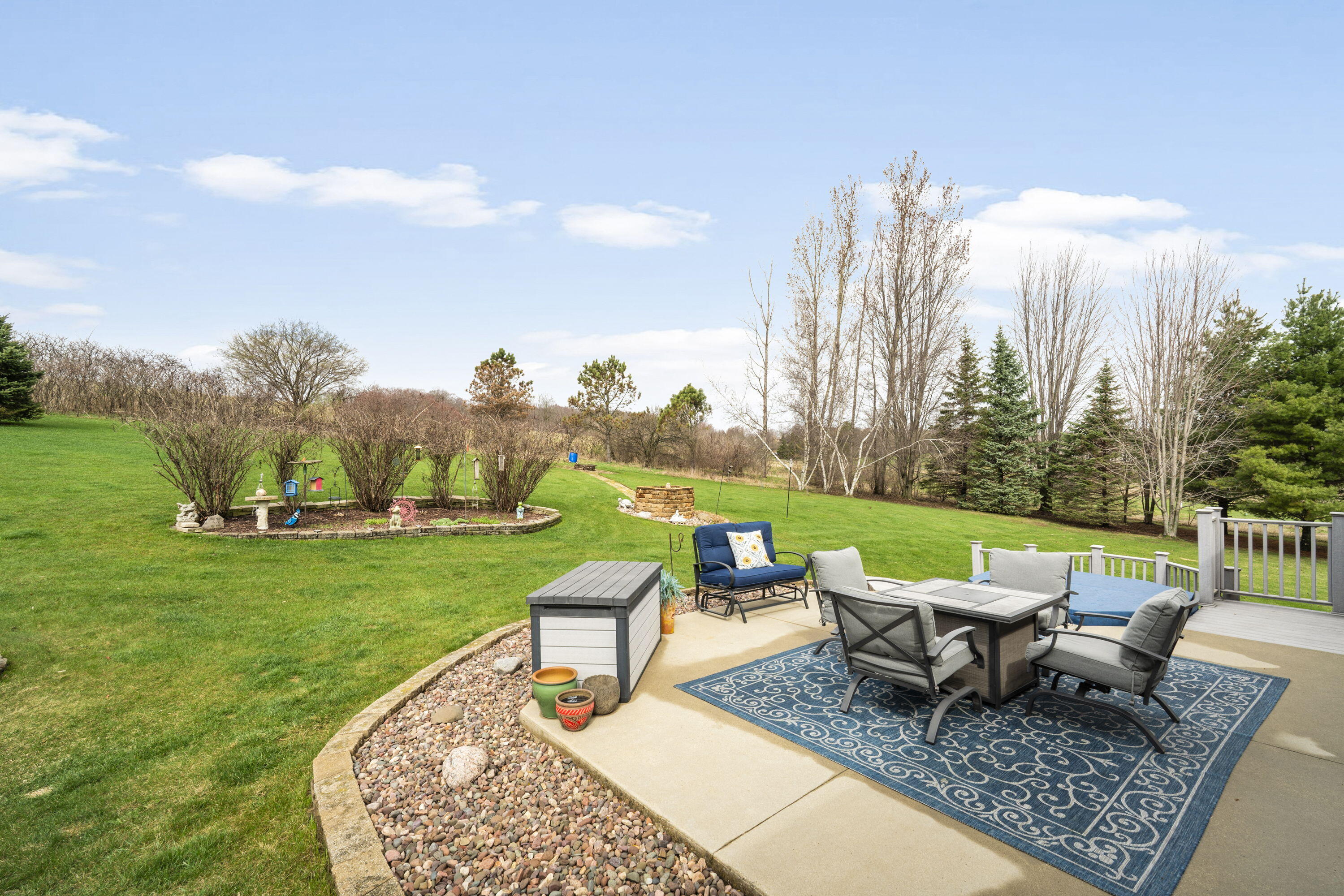 7475 Country View Lane West Bend, WI 53090 - Photo 25 of 46 23_imgDSC06373