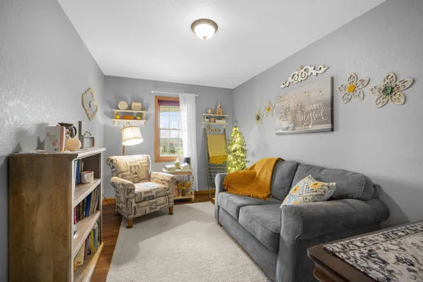 $749,900 | 7475 Country View Lane, West Bend, WI 53090